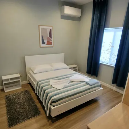 Cozy Villa, Beach. Casa de Férias Golem (Tirana)