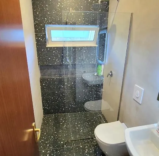 Cozy Villa, Beach. * Golem (Tirana)