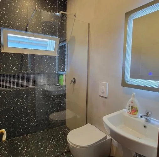 Hébergement de vacances Cozy Villa, Beach. Golem (Tirana)